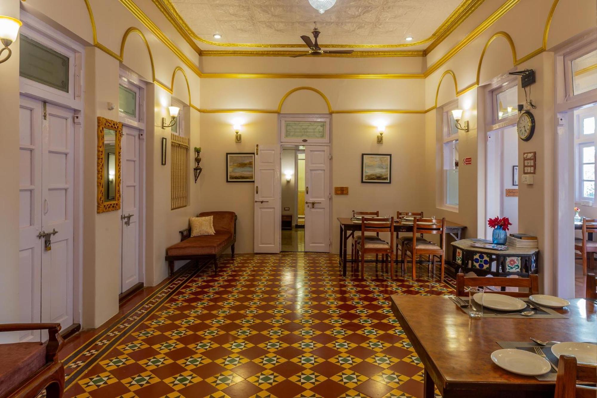 Il Palazzo Villas Panchgani Ngoại thất bức ảnh