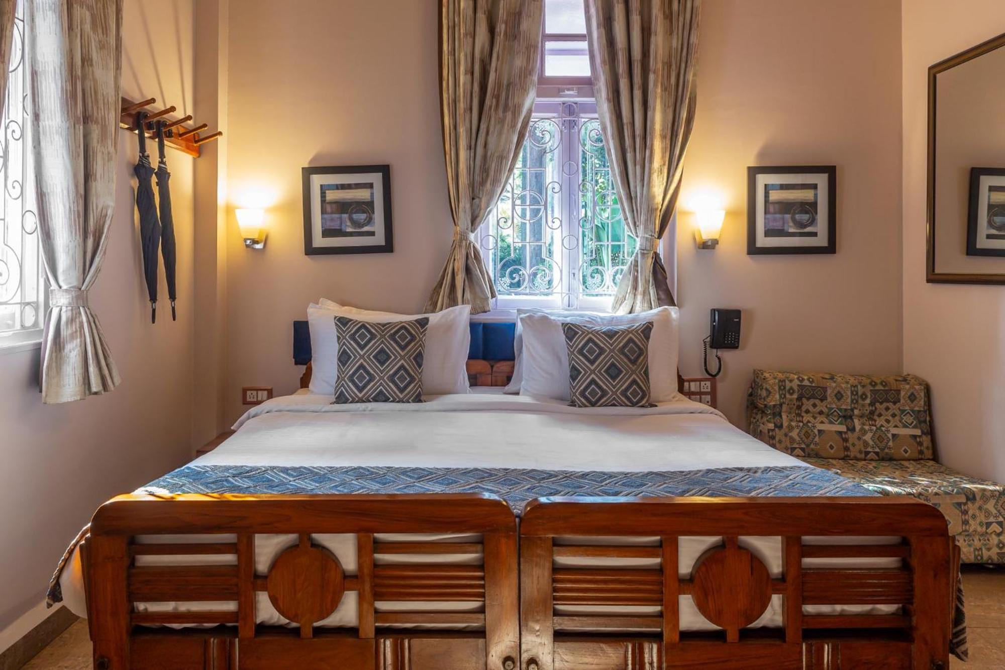 Il Palazzo Villas Panchgani Ngoại thất bức ảnh